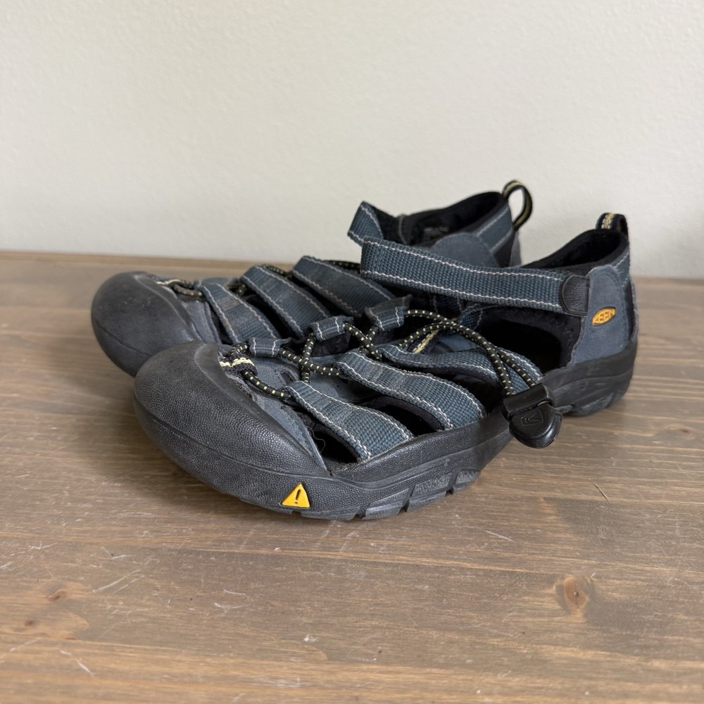 Keen Boys 4 Navy Blue Newport H2 Sandals Shoes Outdoors Summer Lake River Water